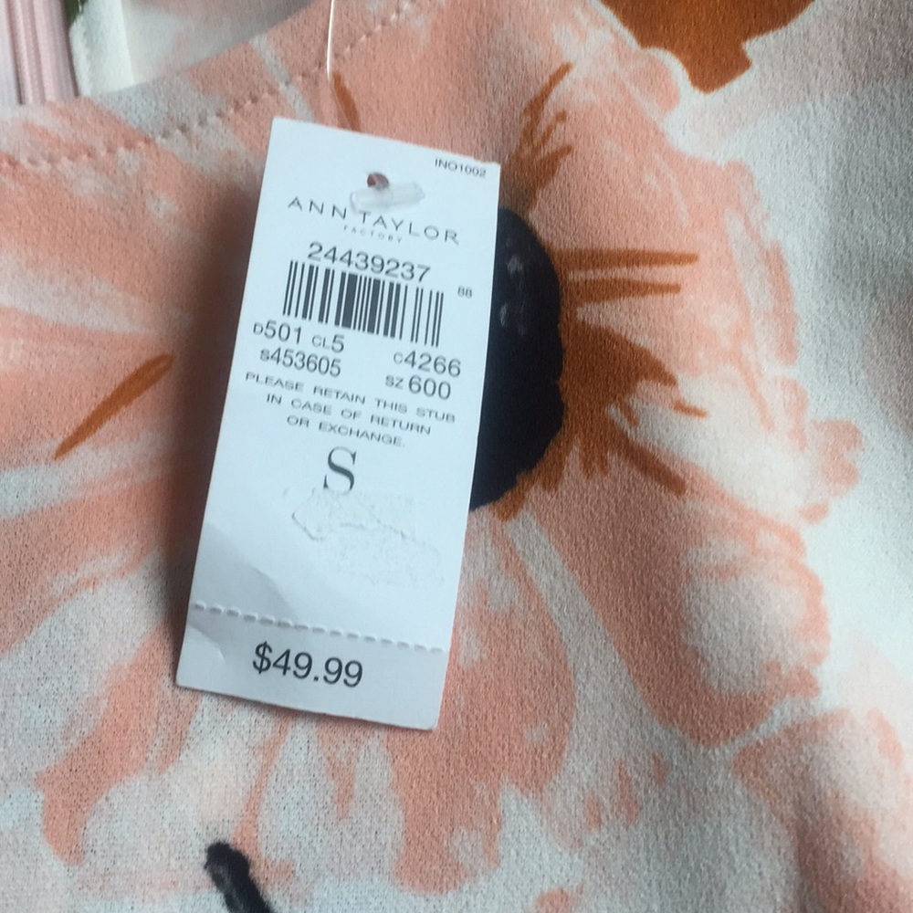 ANN TAYLOR FACTORY TOP🌺 - Picture 4 of 5